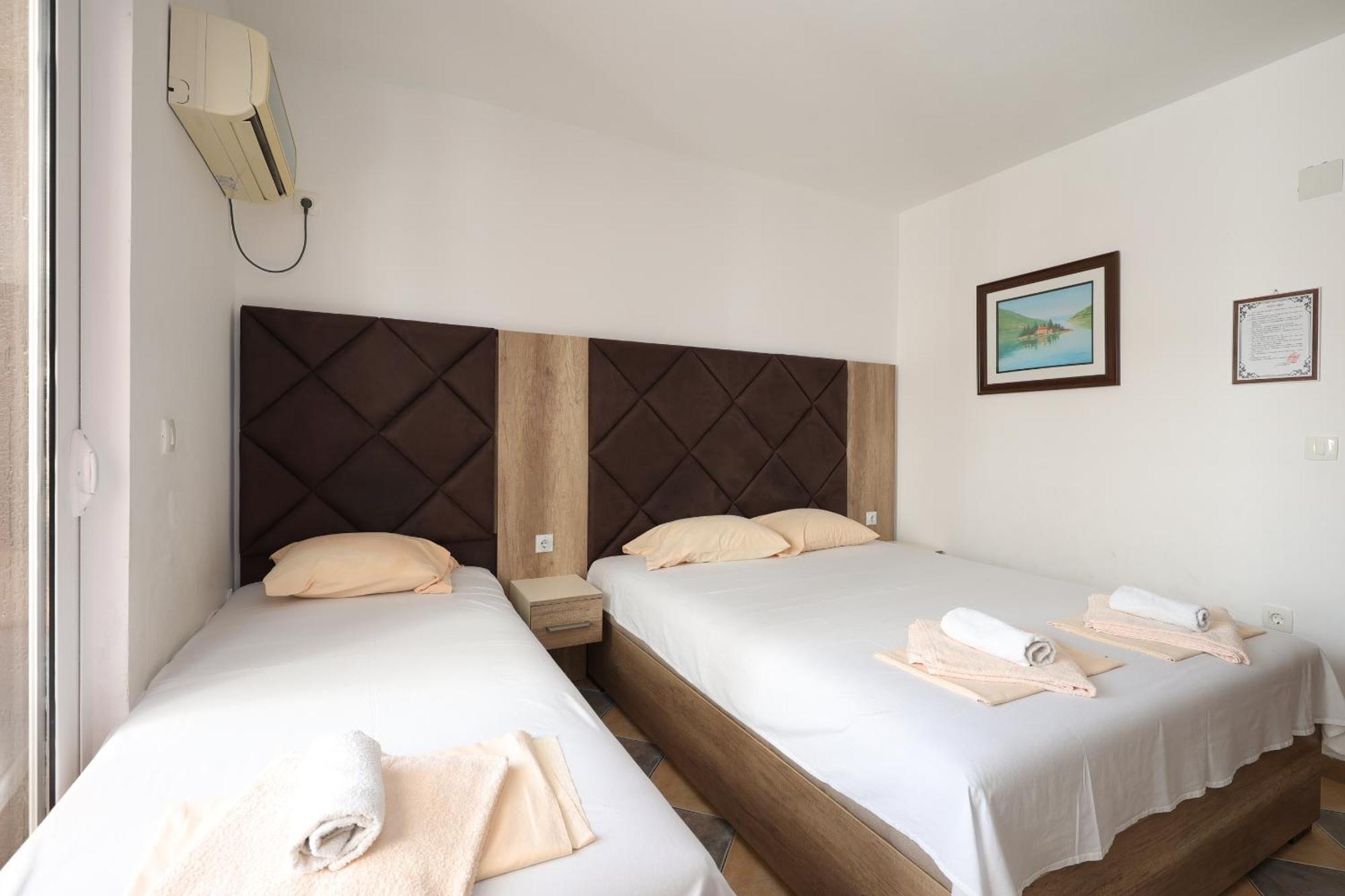 Athos Apartments Dobre Vode Добра-Вода Экстерьер фото