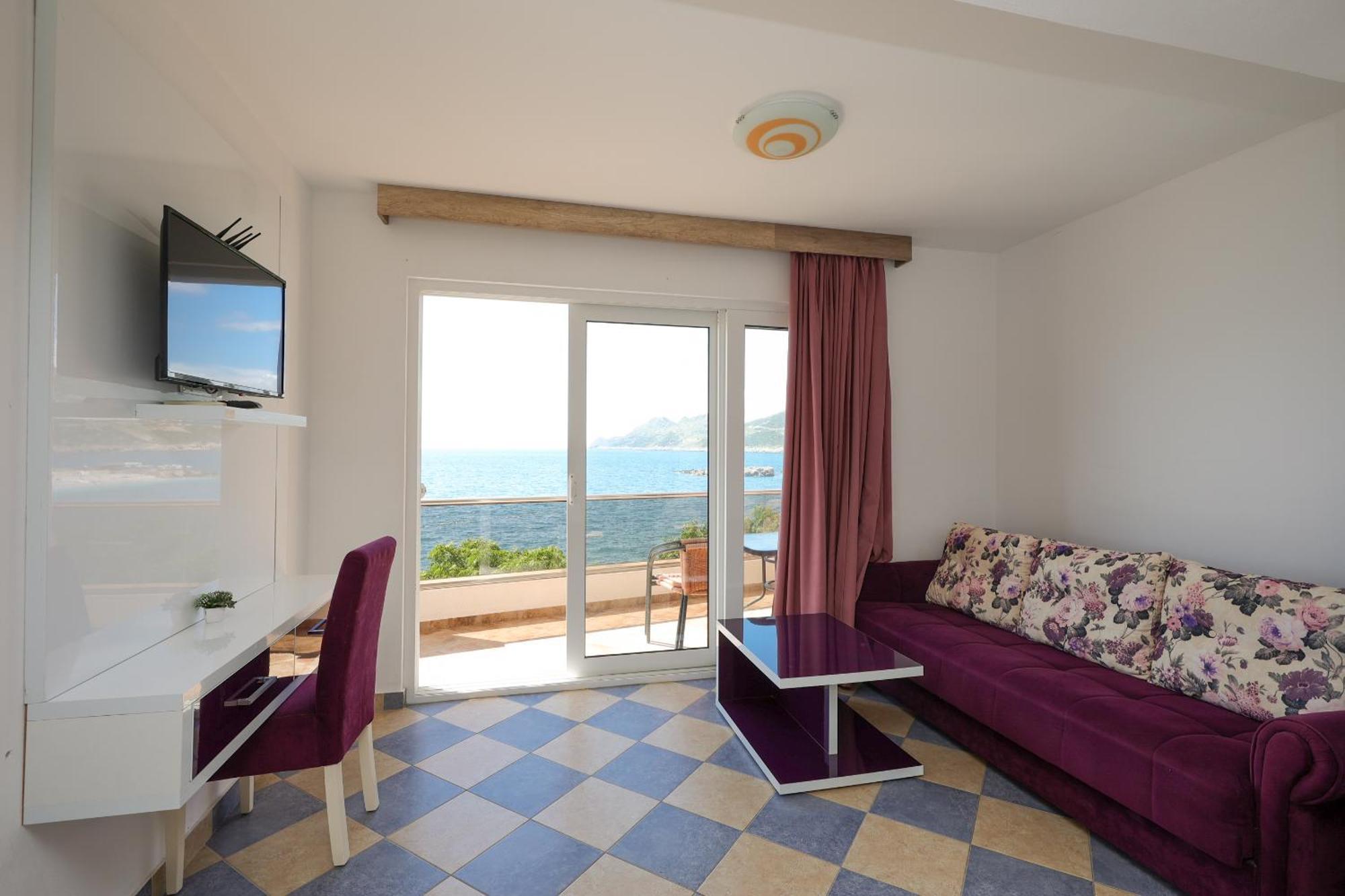 Athos Apartments Dobre Vode Добра-Вода Экстерьер фото